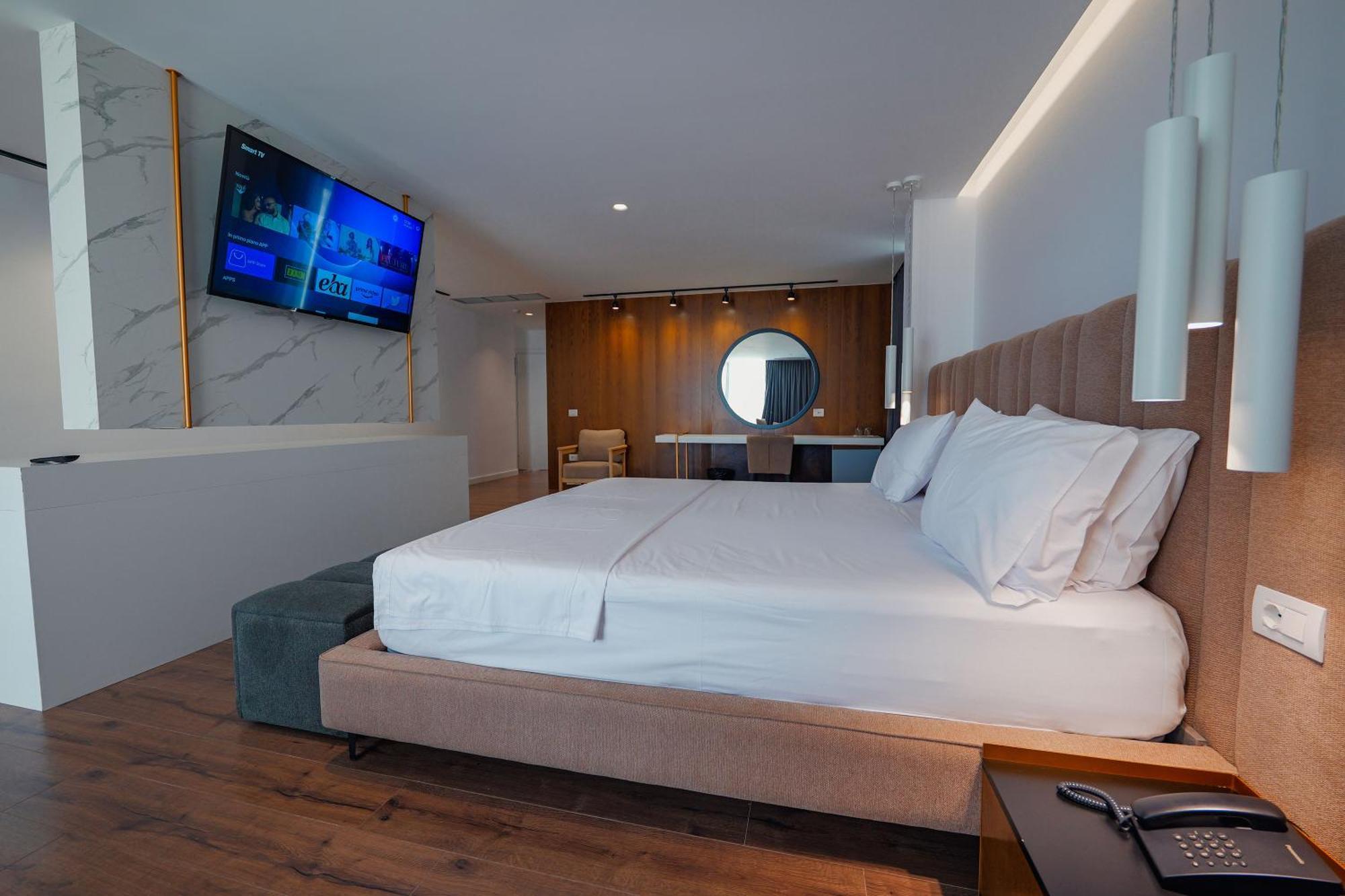 Dorchester Hotel Sarandë Exteriér fotografie